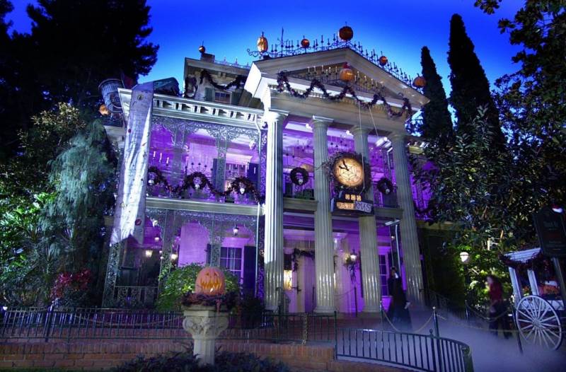 The Real Hauntings In Disneyland’s Haunted Mansion